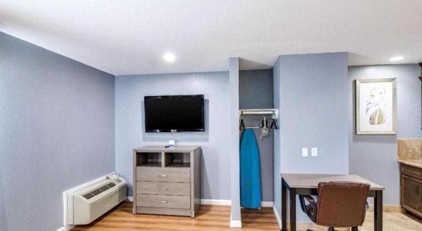Rodeway Inn & Suites Port Arthur - Groves Buitenkant foto