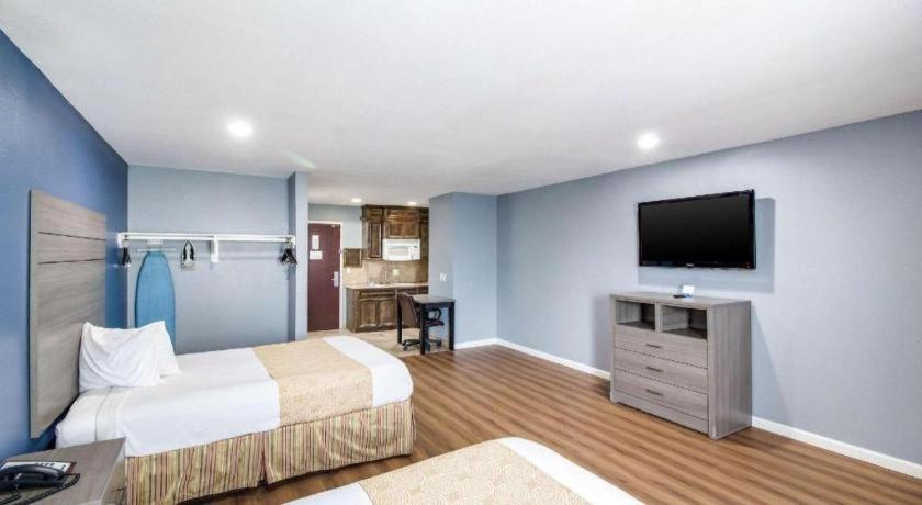 Rodeway Inn & Suites Port Arthur - Groves Buitenkant foto