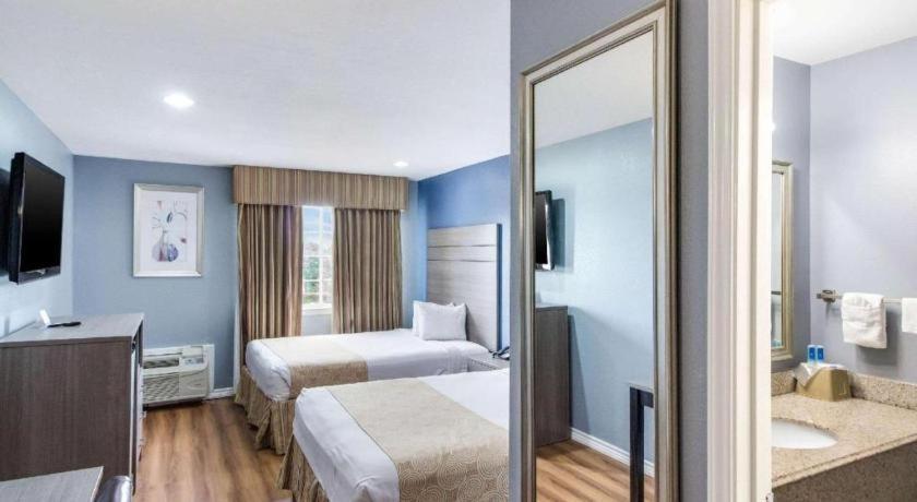 Rodeway Inn & Suites Port Arthur - Groves Buitenkant foto