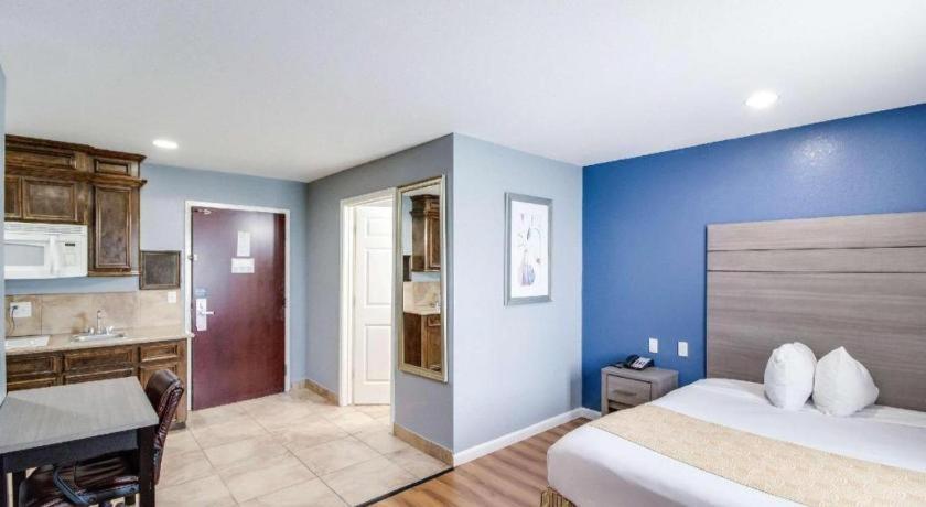 Rodeway Inn & Suites Port Arthur - Groves Buitenkant foto