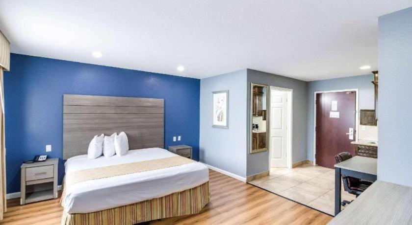 Rodeway Inn & Suites Port Arthur - Groves Buitenkant foto